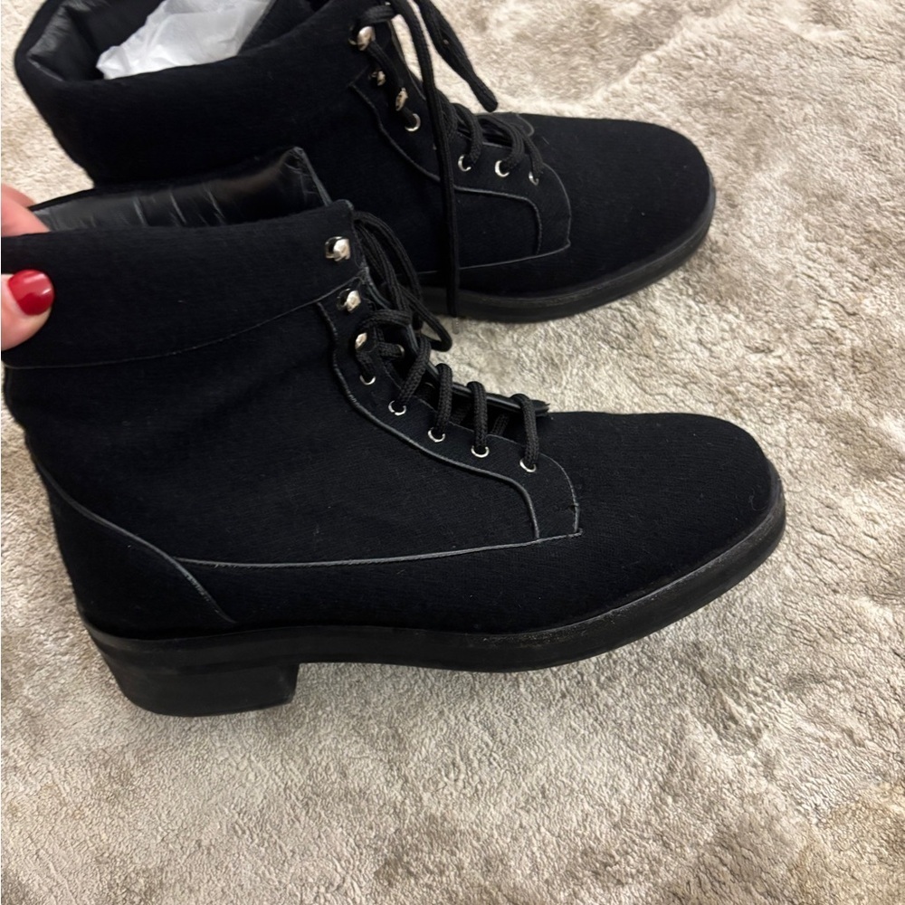 *CHANEL* Black Felt Lace-Up Moto Boot w/Leather Trim Size 41 - Picture 8 of 11